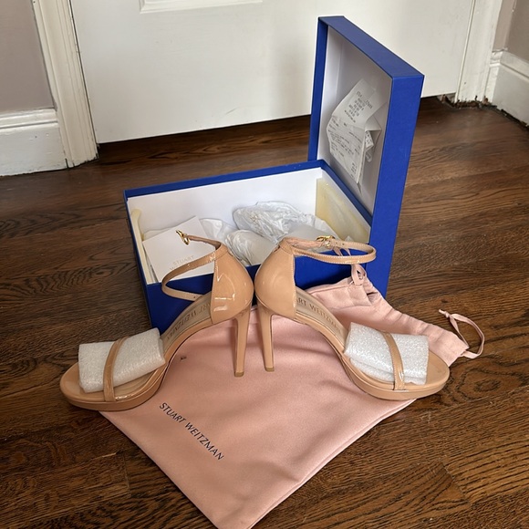 Stuart Weitznan nude platform shoe - Picture 5 of 7